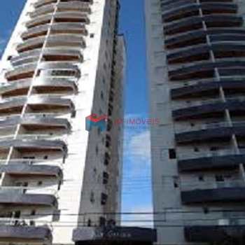Apartamento em Praia Grande, bairro Canto do Forte
