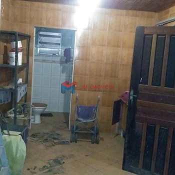 Casa em Praia Grande, bairro Samambaia