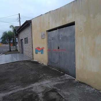 Casa em Praia Grande, bairro Samambaia