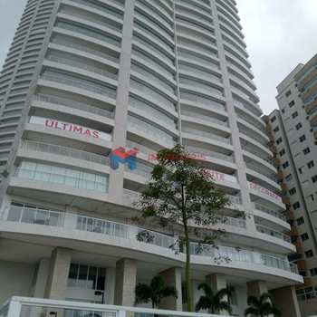 Apartamento em Praia Grande, bairro Boqueirão