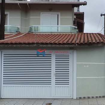 Sobrado em Praia Grande, bairro Canto do Forte