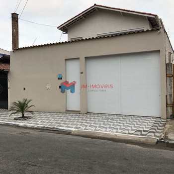 Sobrado em Praia Grande, bairro Boqueirão