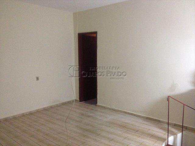 Casa em Jaú, no bairro Jardim Vila Maria