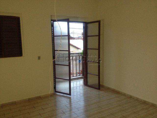 Casa em Jaú, no bairro Jardim Vila Maria