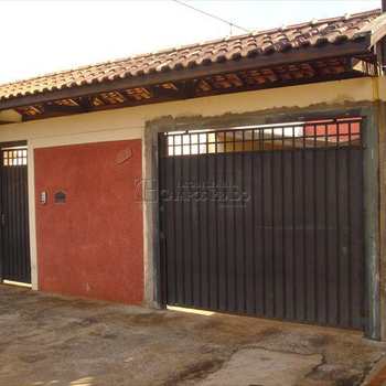 Casa em Jaú, bairro Chácara Doutor Lopes