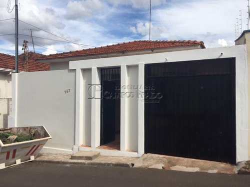 Casa, código 2175 em Jaú, bairro Centro