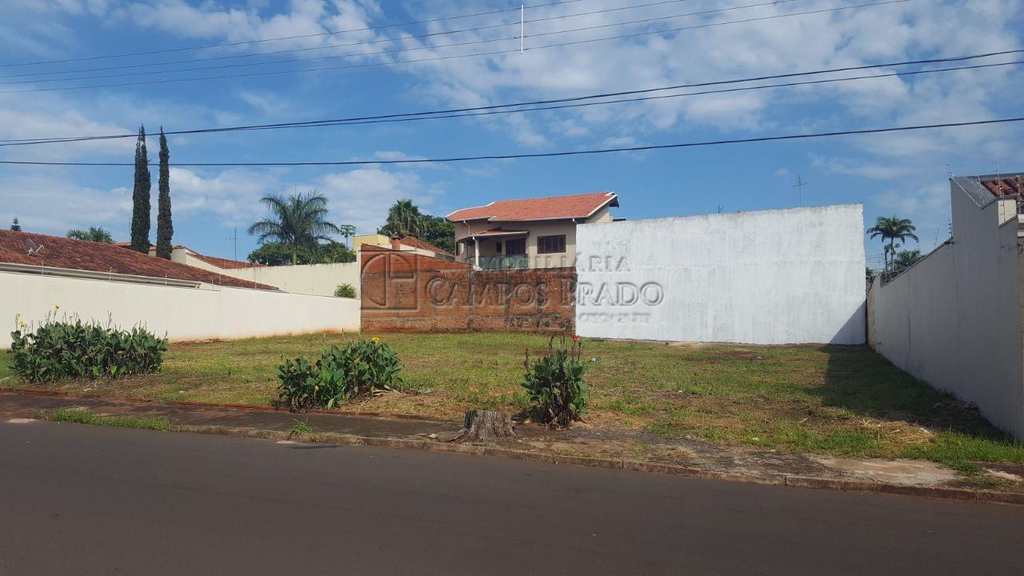 Terreno em Jaú, no bairro Jardim Maria Luiza II