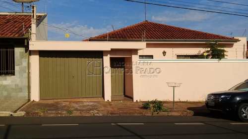 Casa, código 47201 em Jaú, bairro Vila Hilst