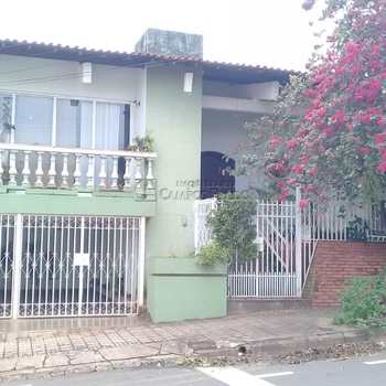 Casa em Jaú, bairro Chácara Braz Miraglia