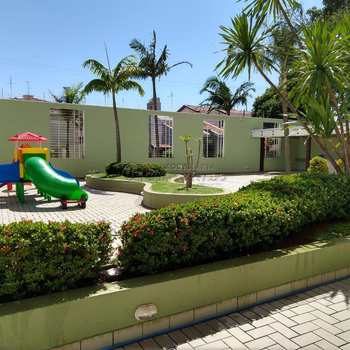 Apartamento em Jaú, bairro Vila Hilst
