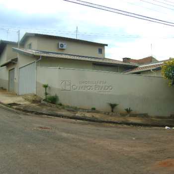 Casa em Jaú, bairro Jardim Parati