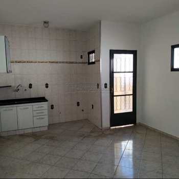 Apartamento em Jaú, bairro Vila Hilst