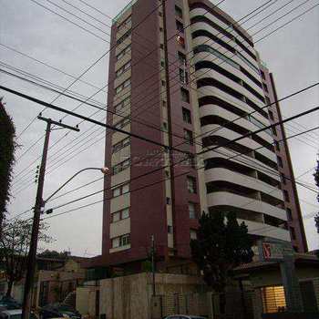 Apartamento em Jaú, bairro Centro