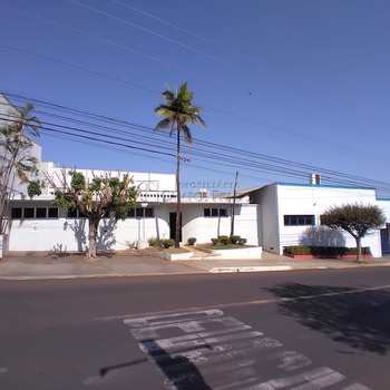 Armazém ou Barracão em Jaú, bairro Vila Assis