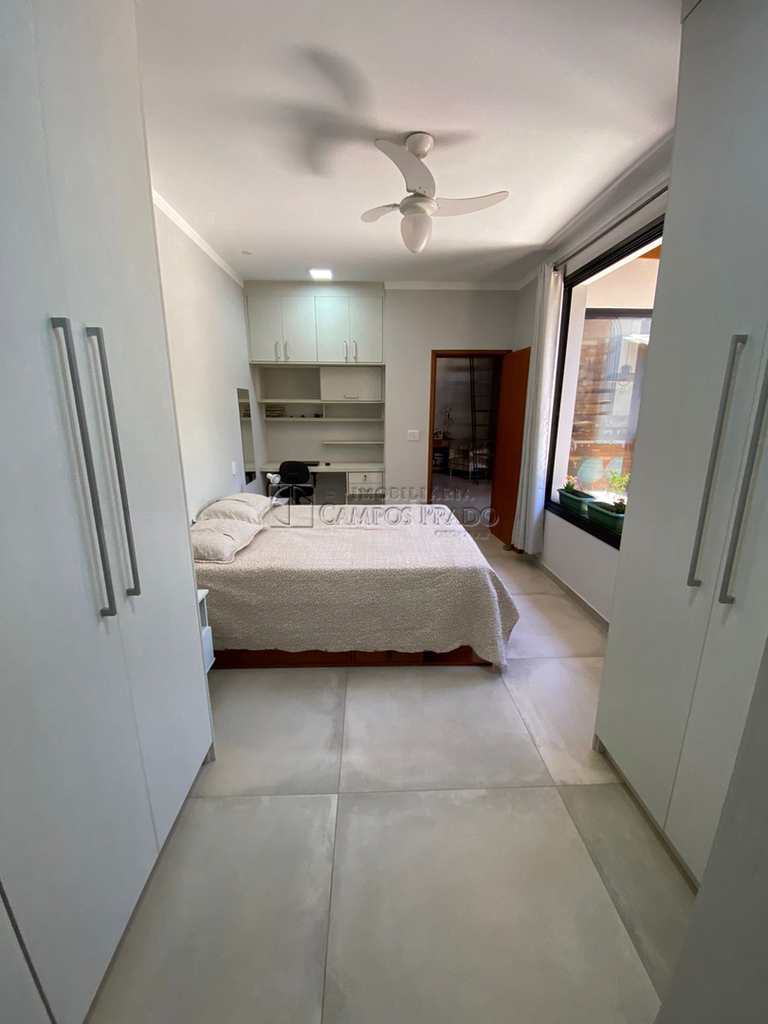 Casa em Jaú, no bairro Jardim Doutor Luciano