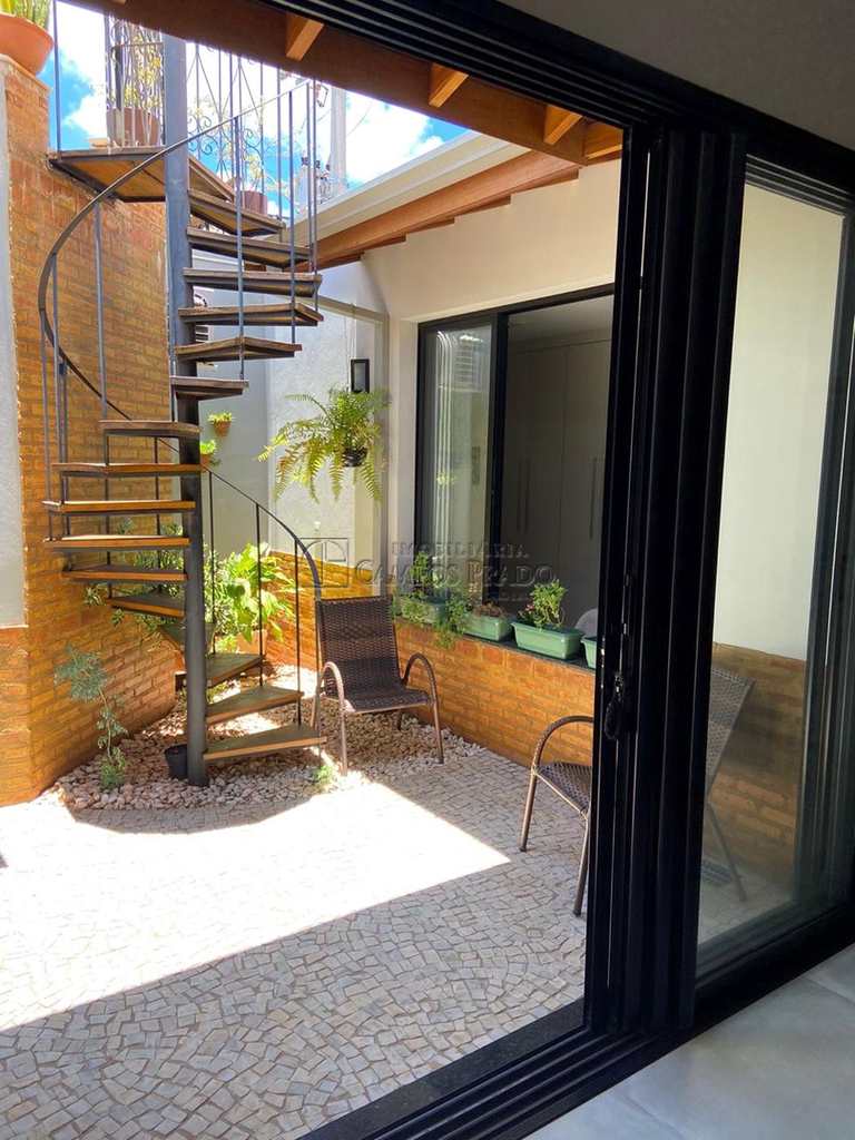 Casa em Jaú, no bairro Jardim Doutor Luciano