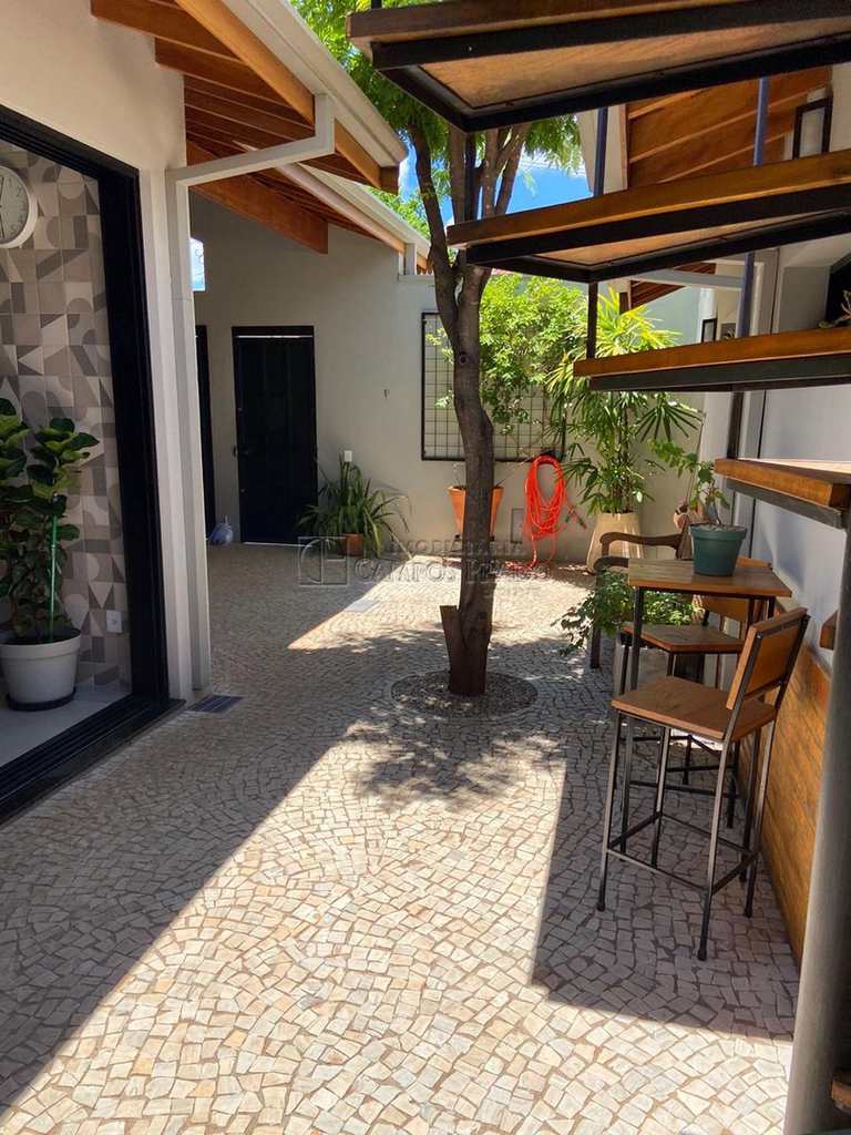 Casa em Jaú, no bairro Jardim Doutor Luciano