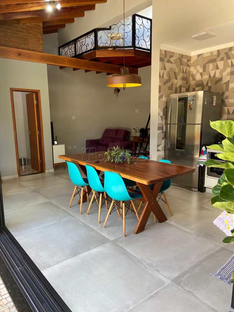 Casa em Jaú, no bairro Jardim Doutor Luciano