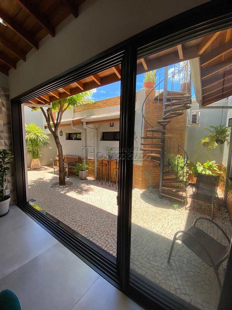 Casa em Jaú, no bairro Jardim Doutor Luciano