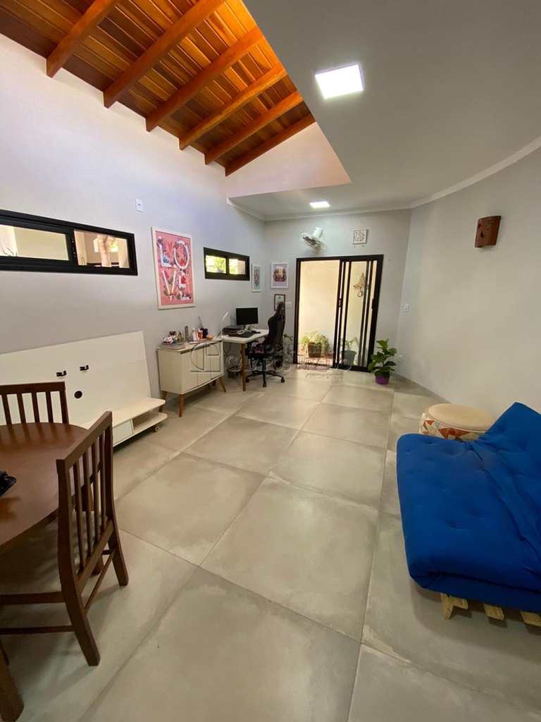 Casa em Jaú, no bairro Jardim Doutor Luciano