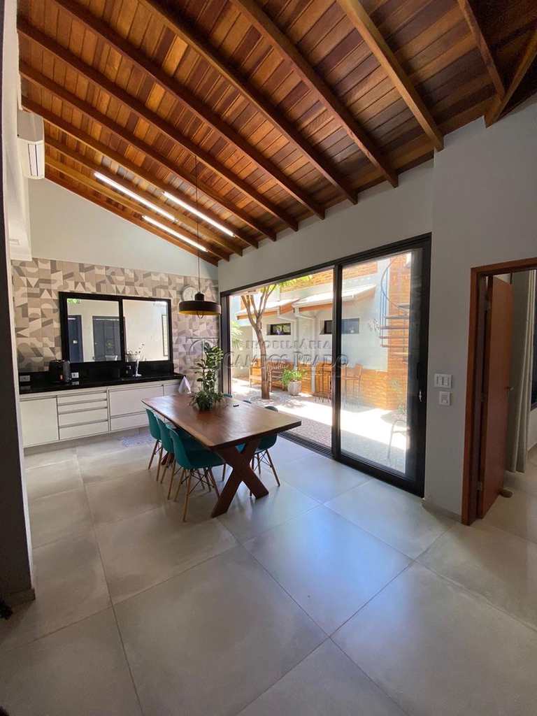 Casa em Jaú, no bairro Jardim Doutor Luciano
