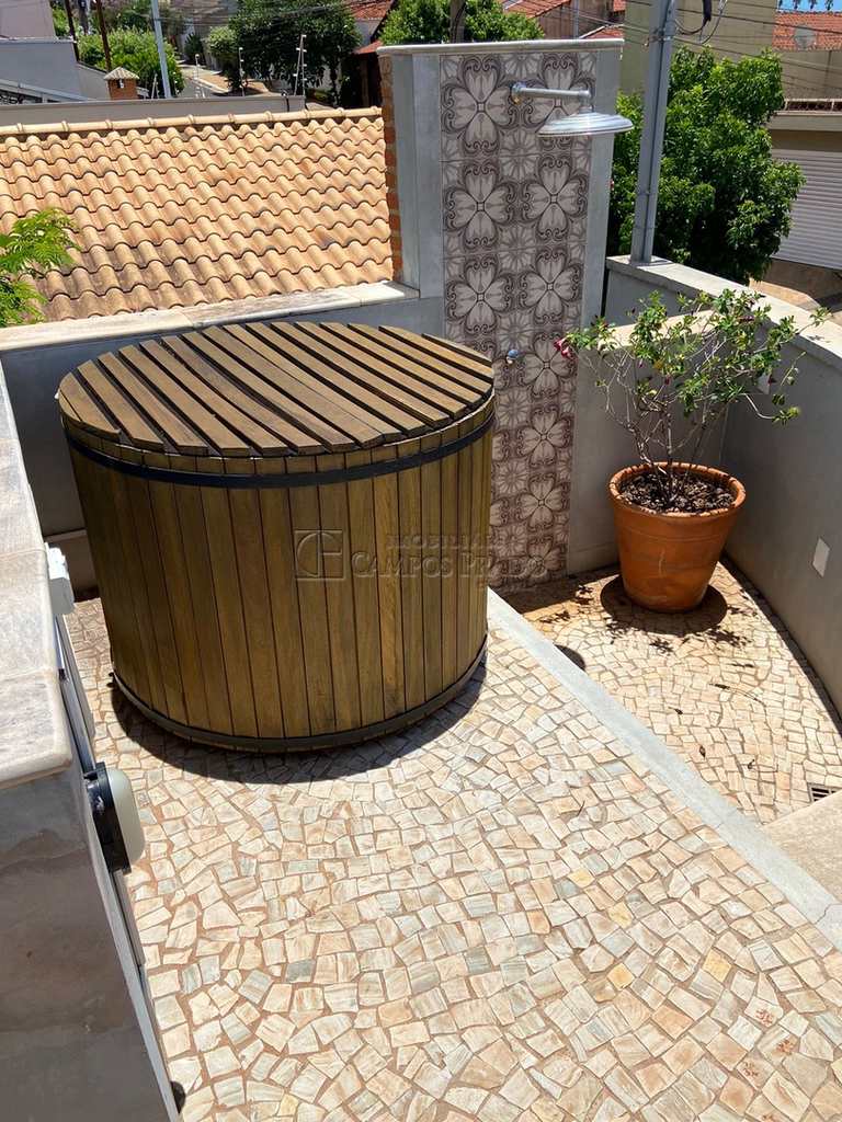Casa em Jaú, no bairro Jardim Doutor Luciano
