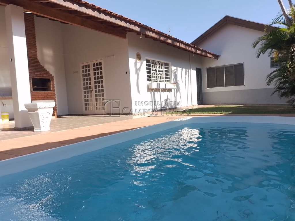 Casa em Jaú, no bairro Centro