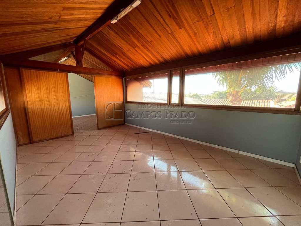 Casa em Jaú, no bairro Jardim Parati