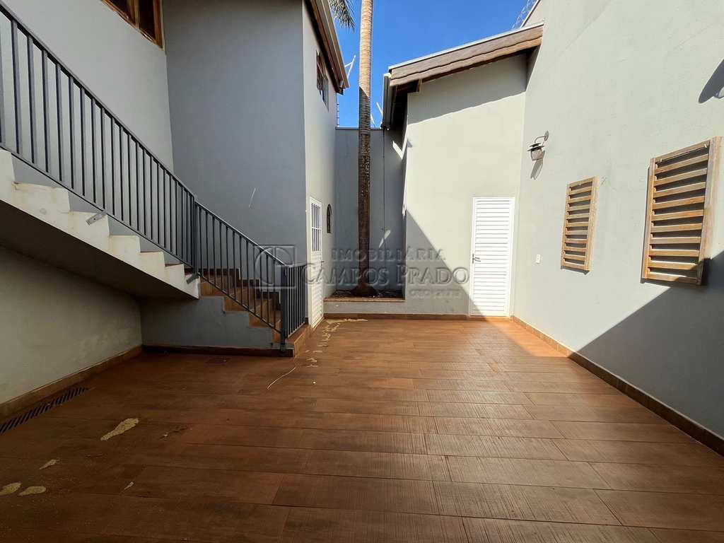 Casa em Jaú, no bairro Jardim Parati