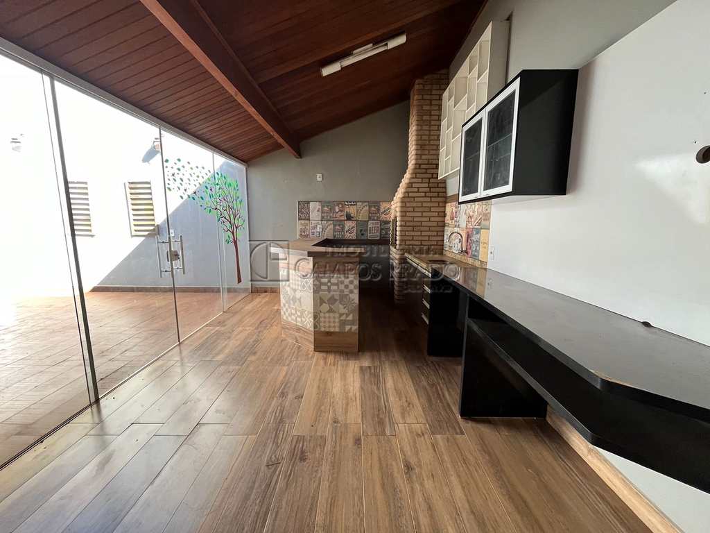 Casa em Jaú, no bairro Jardim Parati
