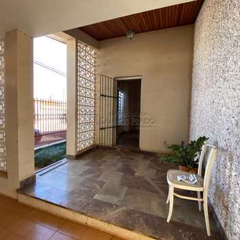 Casa em Jaú, bairro Centro