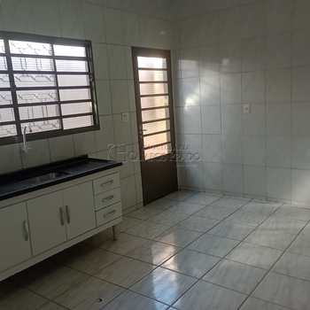 Casa em Jaú, bairro Chácara Ferreira Dias