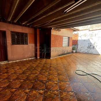 Casa em Jaú, bairro Vila Vicente