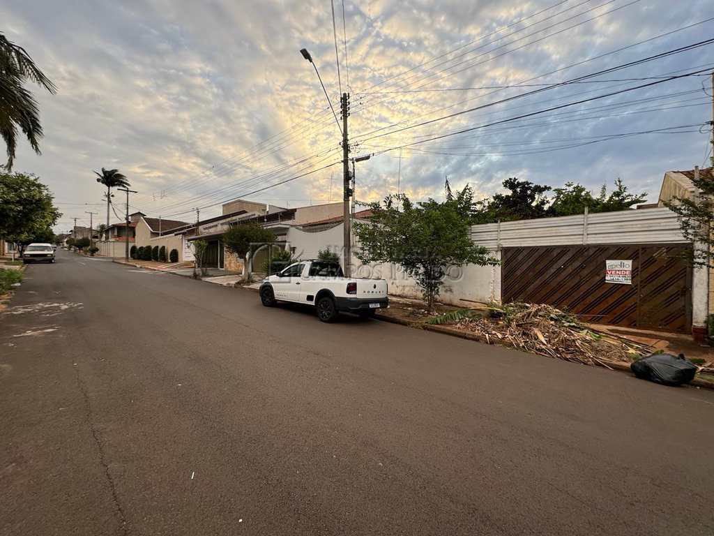 Terreno em Jaú, no bairro Jardim Maria Luiza II