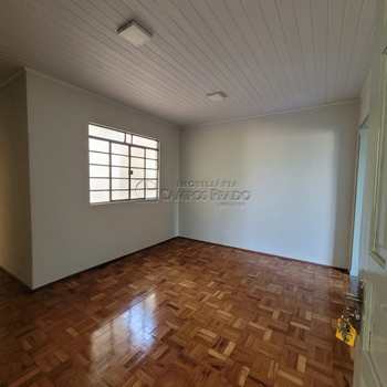 Casa em Jaú, bairro Vila Buscariolo