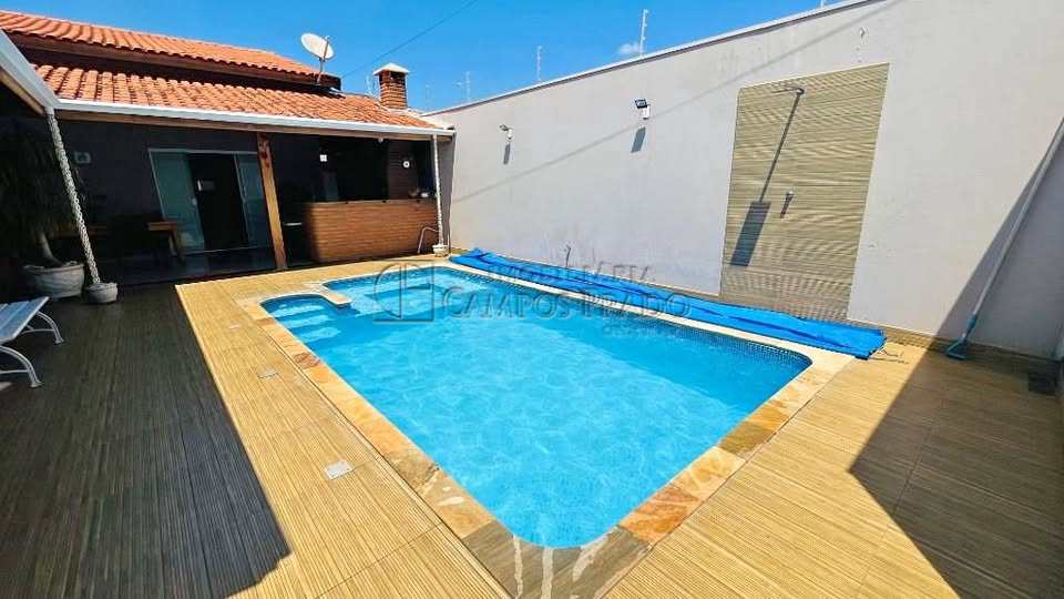 Casa em Jaú, no bairro Jardim Pires de Campos