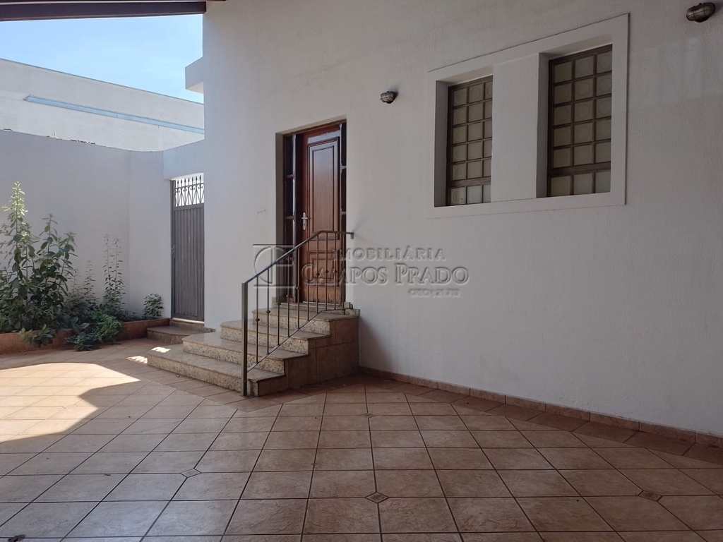 Casa em Jaú, no bairro Chácara Bela Vista