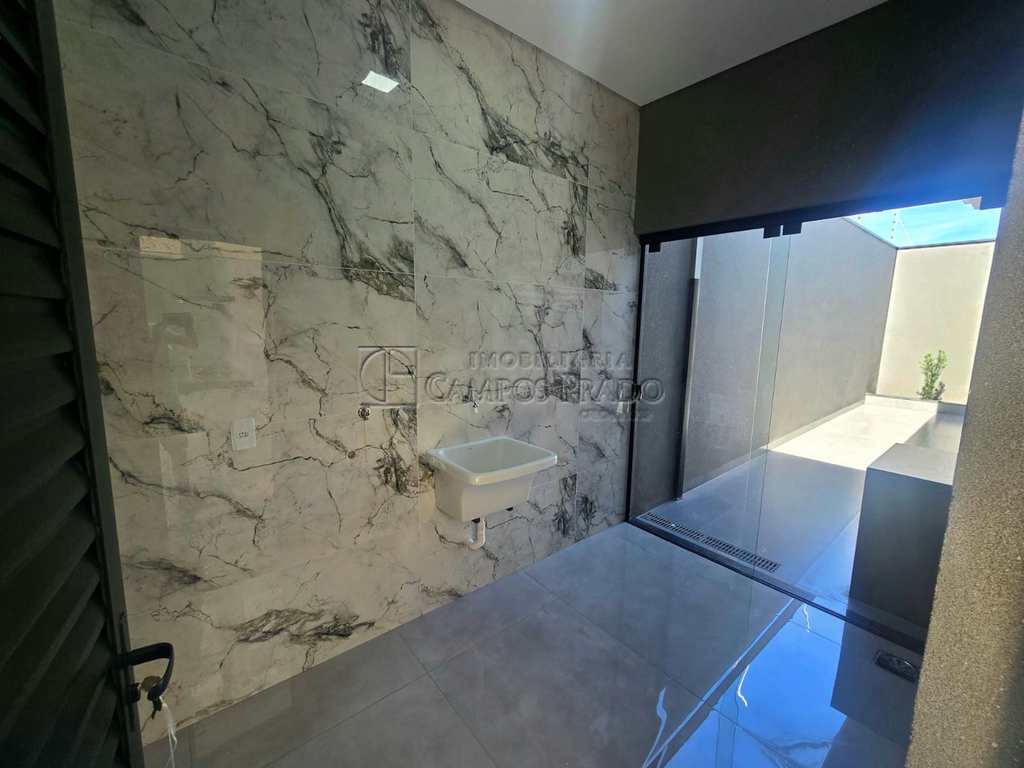 Casa em Jaú, no bairro Jardim Parati