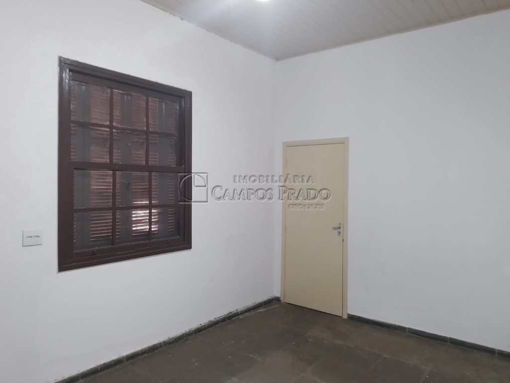 Casa em Jaú, no bairro Vila Brasil