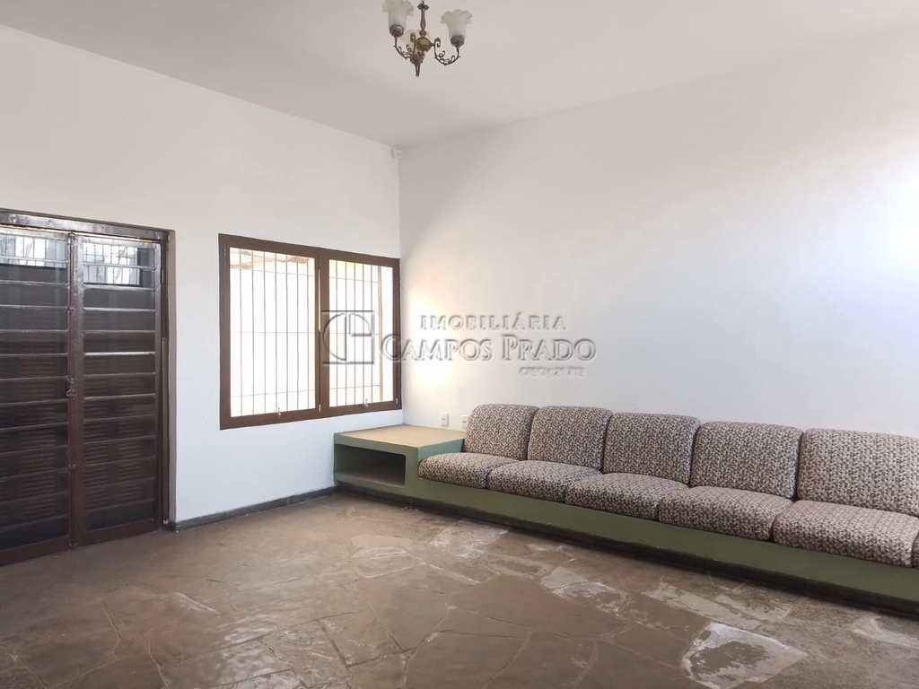Casa em Jaú, no bairro Vila Brasil