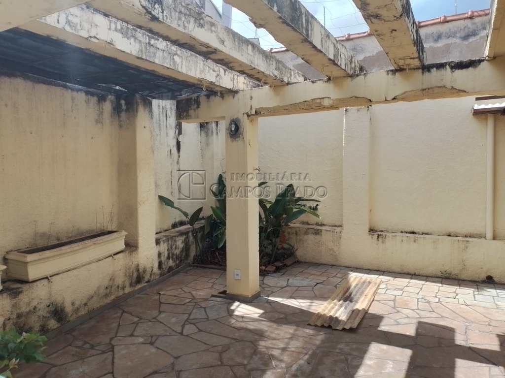 Casa em Jaú, no bairro Vila Brasil