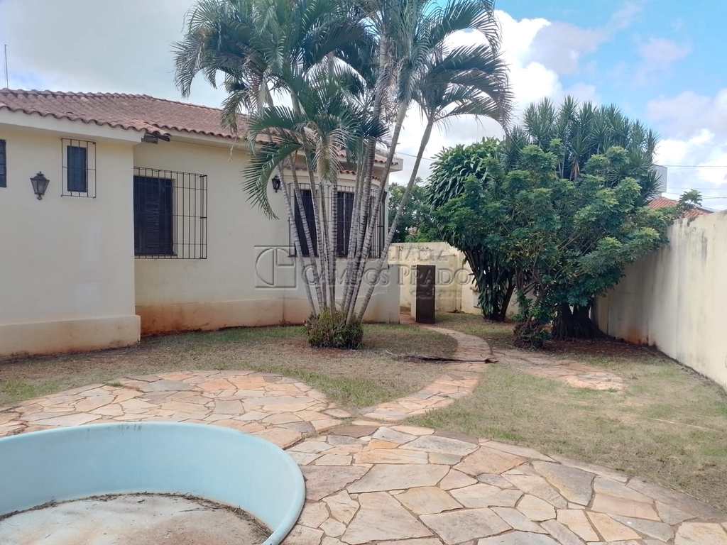 Casa em Jaú, no bairro Vila Brasil