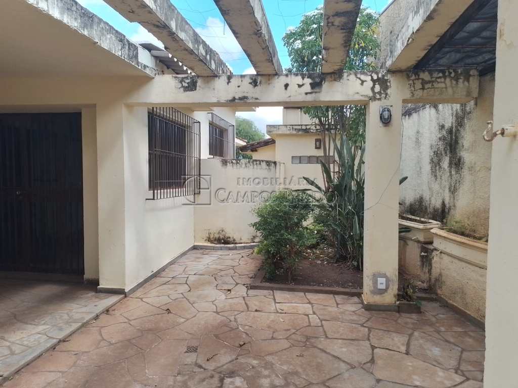 Casa em Jaú, no bairro Vila Brasil