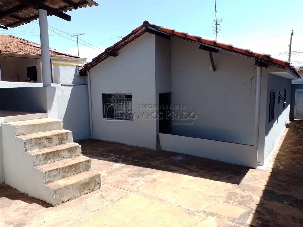 Casa em Jaú, no bairro Vila Carvalho