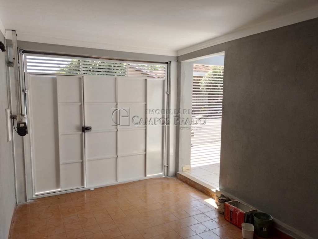 Casa em Jaú, no bairro Vila Carvalho
