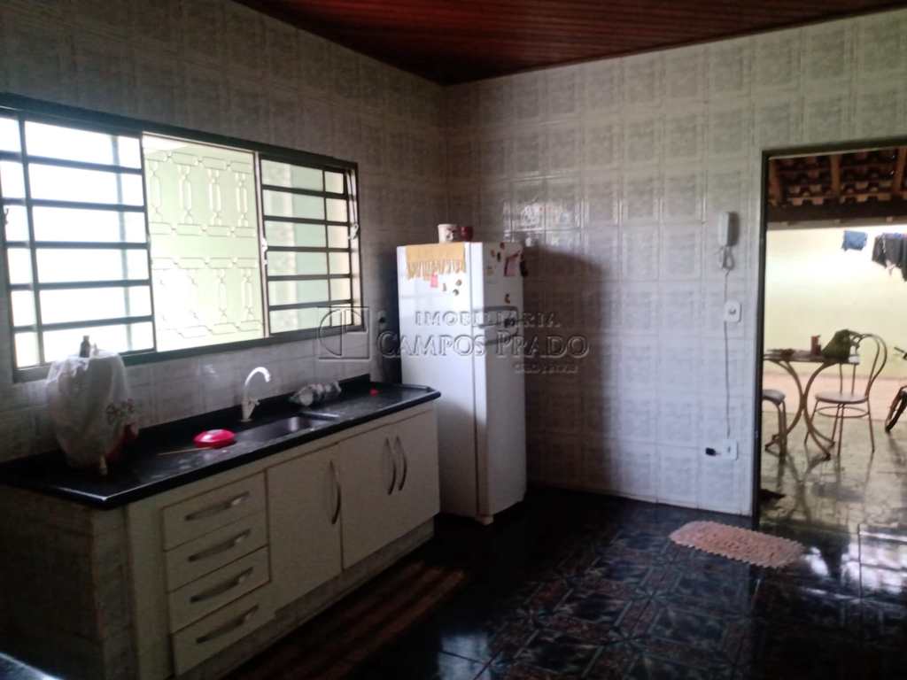 Casa em Bariri, no bairro Centro