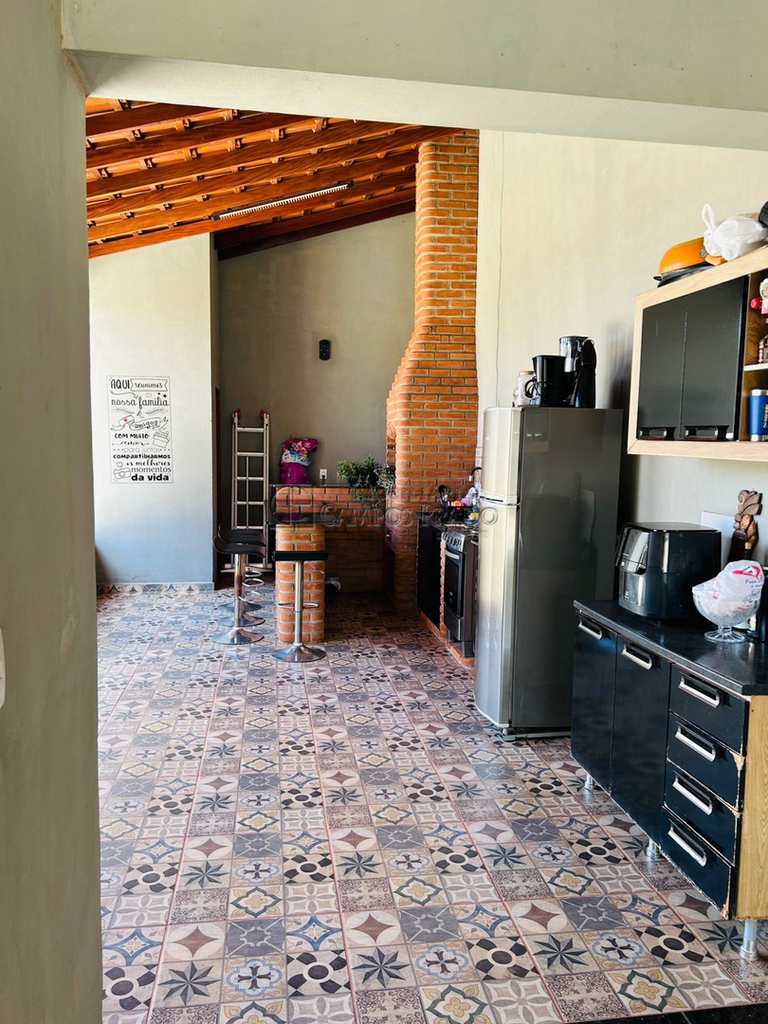 Casa em Jaú, no bairro Jardim Itatiaia
