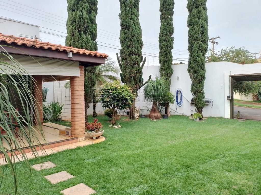 Casa em Jaú, no bairro Jardim Parati