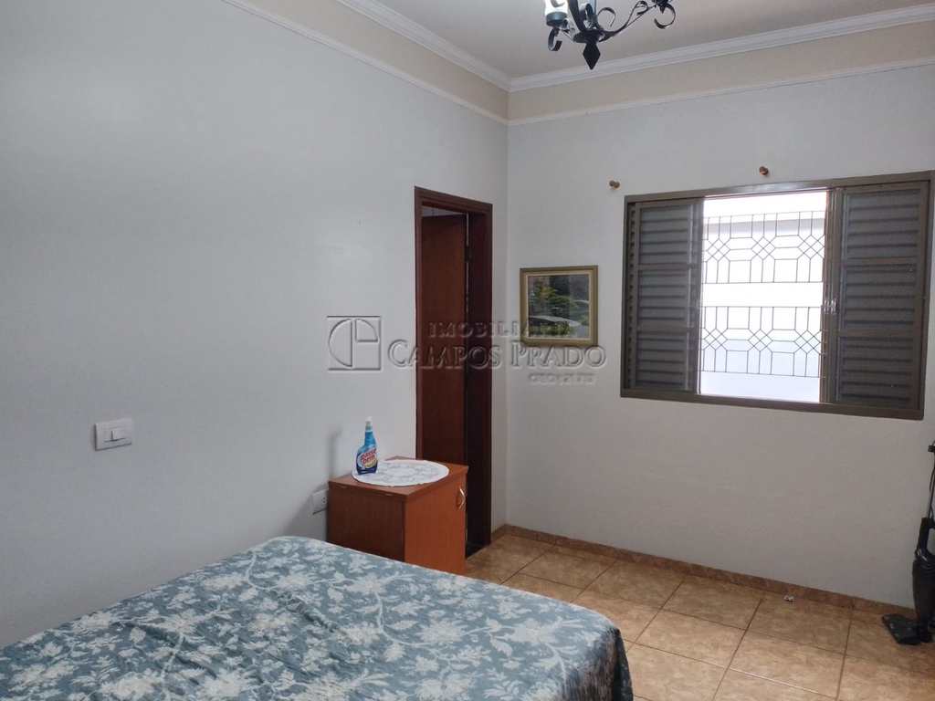 Casa em Jaú, no bairro Jardim Parati
