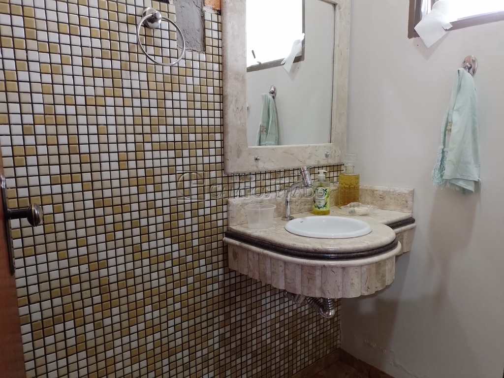 Casa em Jaú, no bairro Jardim Parati
